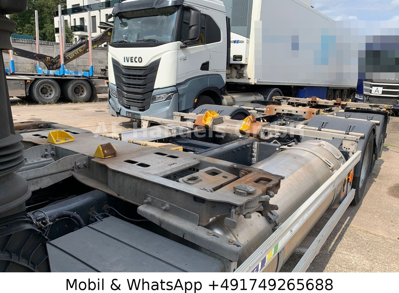 Iveco S-Way 460 LNG BDF 6x2 *Retarder/Lenk+Lift/AHK - Transporter kontejnera/ Kamion s izmjenjivim sanducima: slika Iveco S-Way 460 LNG BDF 6x2 *Retarder/Lenk+Lift/AHK - Transporter kontejnera/ Kamion s izmjenjivim sanducima Iveco S-Way 460 LNG BDF 6x2 *Retarder/Lenk+Lift/AHK - Transporter kontejnera/ Kamion s izmjenjivim sanducima: slika Iveco S-Way 460 LNG BDF 6x2 *Retarder/Lenk+Lift/AHK - Transporter kontejnera/ Kamion s izmjenjivim sanducima