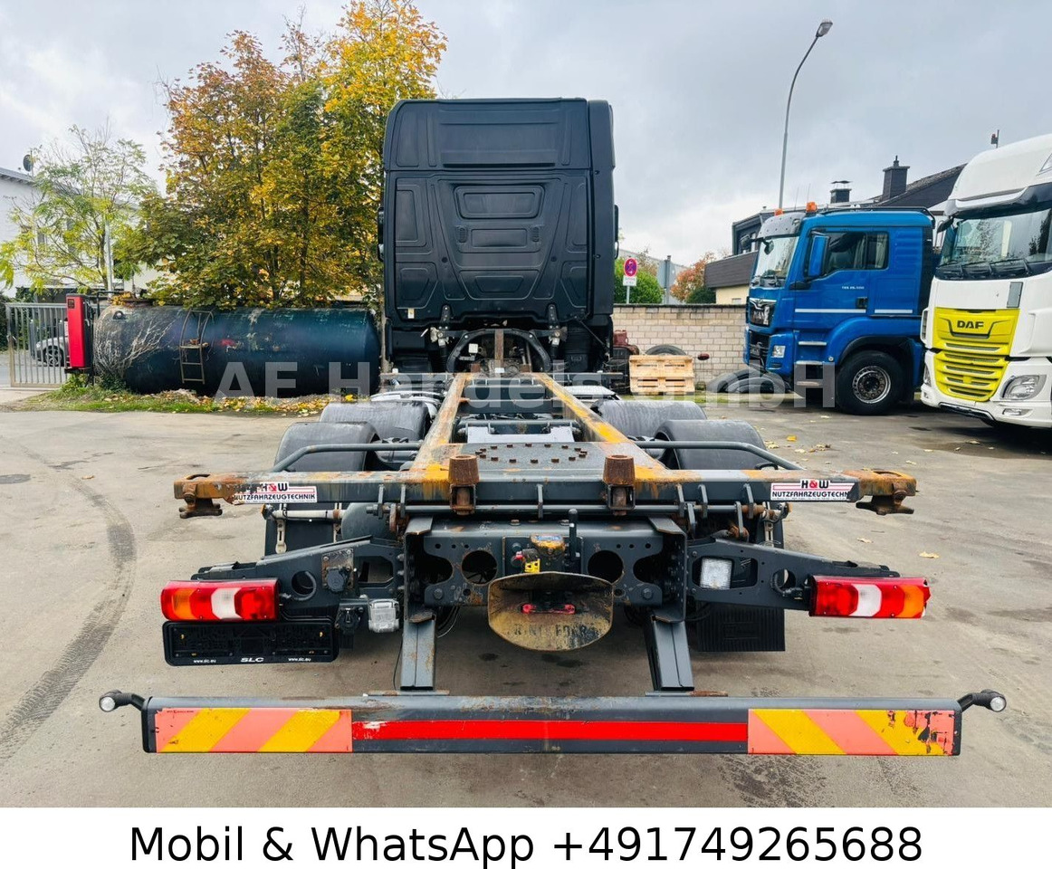 Mercedes-Benz Actros 2542 GigaSpace LL BDF*Retarder/Multi/Lift - Transporter kontejnera/ Kamion s izmjenjivim sanducima: slika  Mercedes-Benz Actros 2542 GigaSpace LL BDF*Retarder/Multi/Lift - Transporter kontejnera/ Kamion s izmjenjivim sanducima Mercedes-Benz Actros 2542 GigaSpace LL BDF*Retarder/Multi/Lift - Transporter kontejnera/ Kamion s izmjenjivim sanducima: slika  Mercedes-Benz Actros 2542 GigaSpace LL BDF*Retarder/Multi/Lift - Transporter kontejnera/ Kamion s izmjenjivim sanducima
