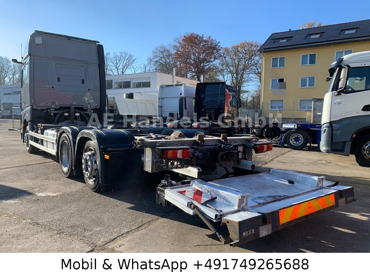 Mercedes-Benz Actros 5 2545 GigaSpace BDF *Retarder/Multi/LBW - Transporter kontejnera/ Kamion s izmjenjivim sanducima: slika Mercedes-Benz Actros 5 2545 GigaSpace BDF *Retarder/Multi/LBW - Transporter kontejnera/ Kamion s izmjenjivim sanducima Mercedes-Benz Actros 5 2545 GigaSpace BDF *Retarder/Multi/LBW - Transporter kontejnera/ Kamion s izmjenjivim sanducima: slika Mercedes-Benz Actros 5 2545 GigaSpace BDF *Retarder/Multi/LBW - Transporter kontejnera/ Kamion s izmjenjivim sanducima