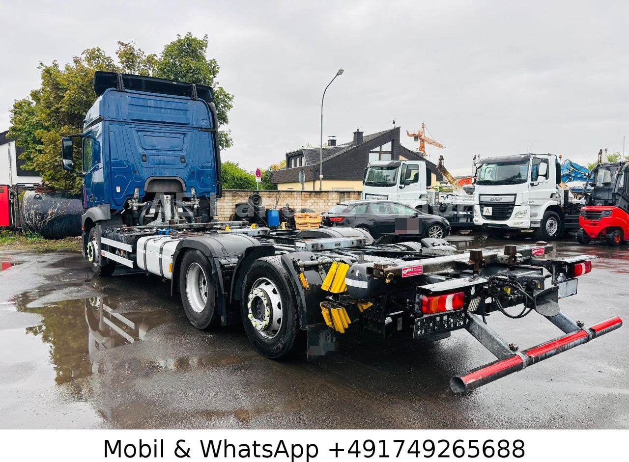 Mercedes-Benz Actros IV 2542 L StreamSpace BDF *Retarder/Lift - Transporter kontejnera/ Kamion s izmjenjivim sanducima: slika Mercedes-Benz Actros IV 2542 L StreamSpace BDF *Retarder/Lift - Transporter kontejnera/ Kamion s izmjenjivim sanducima Mercedes-Benz Actros IV 2542 L StreamSpace BDF *Retarder/Lift - Transporter kontejnera/ Kamion s izmjenjivim sanducima: slika Mercedes-Benz Actros IV 2542 L StreamSpace BDF *Retarder/Lift - Transporter kontejnera/ Kamion s izmjenjivim sanducima