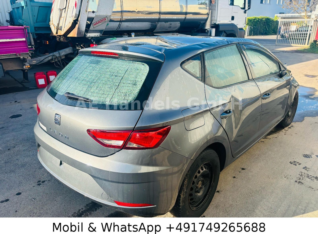 Seat Leon Reference 1.2 TSI *Klima / Motor-läuft!!! - Limuzina: slika  Seat Leon Reference 1.2 TSI *Klima / Motor-läuft!!! - Limuzina Seat Leon Reference 1.2 TSI *Klima / Motor-läuft!!! - Limuzina: slika  Seat Leon Reference 1.2 TSI *Klima / Motor-läuft!!! - Limuzina
