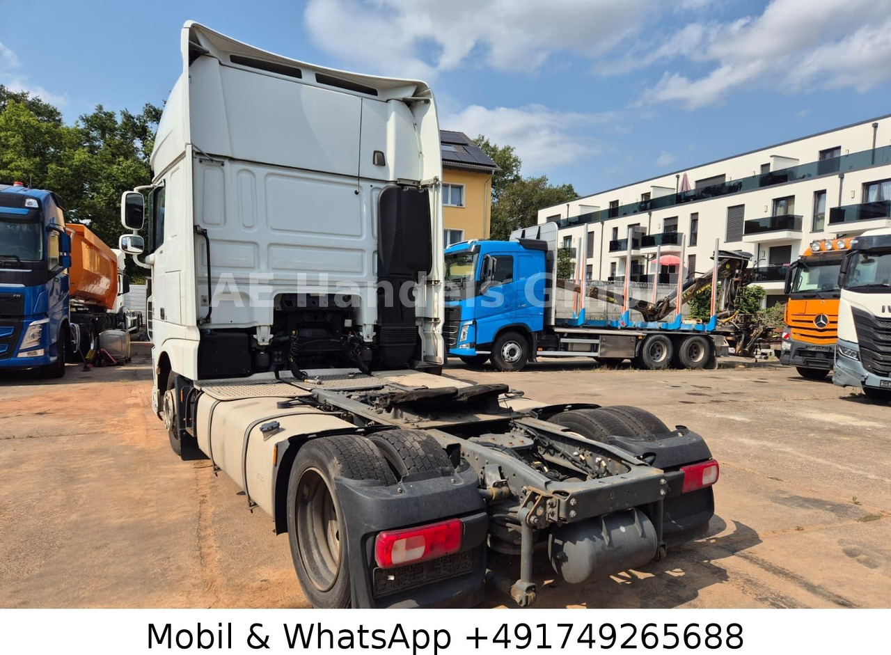 DAF XF 460 BL LowDeck*Retarder/ACC/2xTank/Standklima - Tegljač: slika DAF XF 460 BL LowDeck*Retarder/ACC/2xTank/Standklima - Tegljač DAF XF 460 BL LowDeck*Retarder/ACC/2xTank/Standklima - Tegljač: slika DAF XF 460 BL LowDeck*Retarder/ACC/2xTank/Standklima - Tegljač