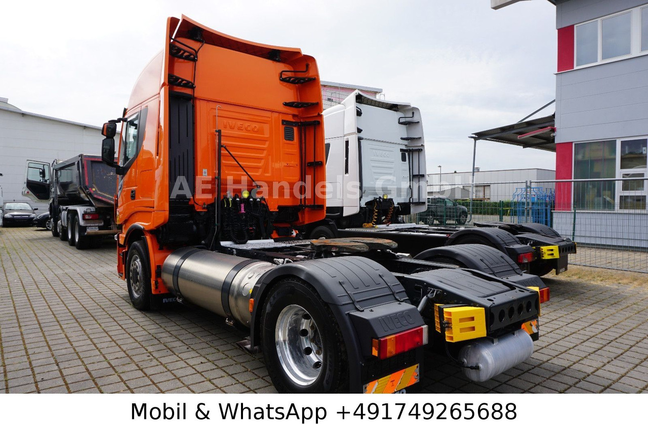 Iveco Stralis NP 400 Hi-Way BL LNG*Retarder/Standklima - Tegljač: slika Iveco Stralis NP 400 Hi-Way BL LNG*Retarder/Standklima - Tegljač Iveco Stralis NP 400 Hi-Way BL LNG*Retarder/Standklima - Tegljač: slika Iveco Stralis NP 400 Hi-Way BL LNG*Retarder/Standklima - Tegljač