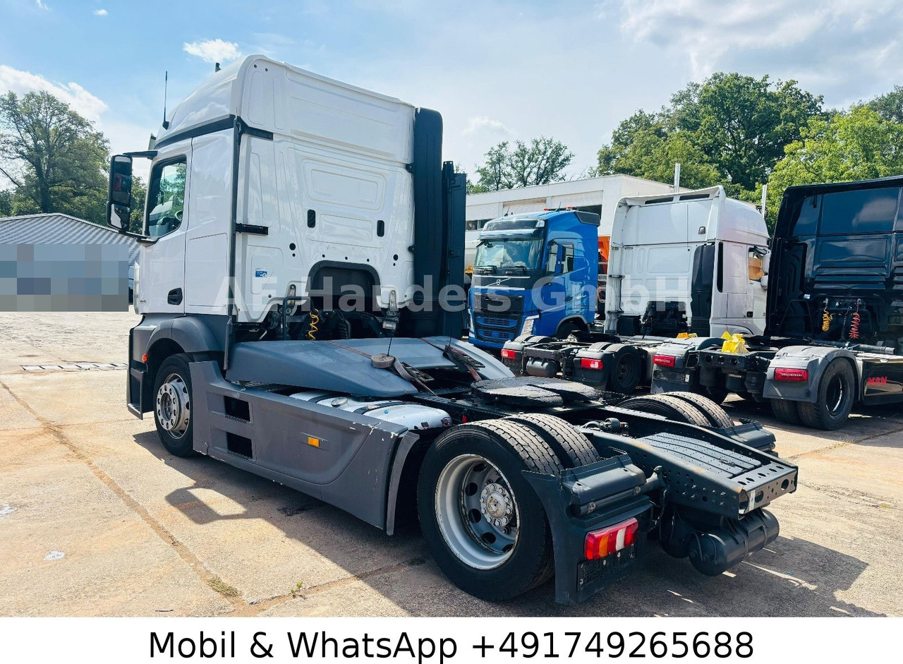 Mercedes-Benz Actros 1845 L LL 4x2 LowDeck*Retarder/ACC/2xTank - Tegljač: slika Mercedes-Benz Actros 1845 L LL 4x2 LowDeck*Retarder/ACC/2xTank - Tegljač Mercedes-Benz Actros 1845 L LL 4x2 LowDeck*Retarder/ACC/2xTank - Tegljač: slika Mercedes-Benz Actros 1845 L LL 4x2 LowDeck*Retarder/ACC/2xTank - Tegljač