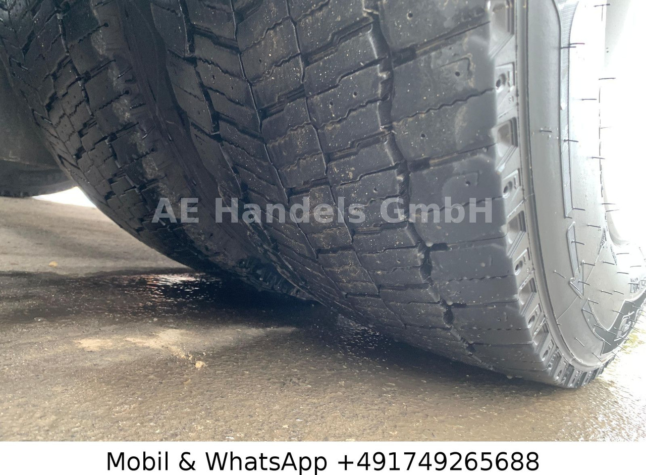Tegljač Mercedes-Benz Actros V 1843 L LL LowDeck *Retarder/ACC/2xTank: slika Tegljač Mercedes-Benz Actros V 1843 L LL LowDeck *Retarder/ACC/2xTank Tegljač Mercedes-Benz Actros V 1843 L LL LowDeck *Retarder/ACC/2xTank: slika Tegljač Mercedes-Benz Actros V 1843 L LL LowDeck *Retarder/ACC/2xTank