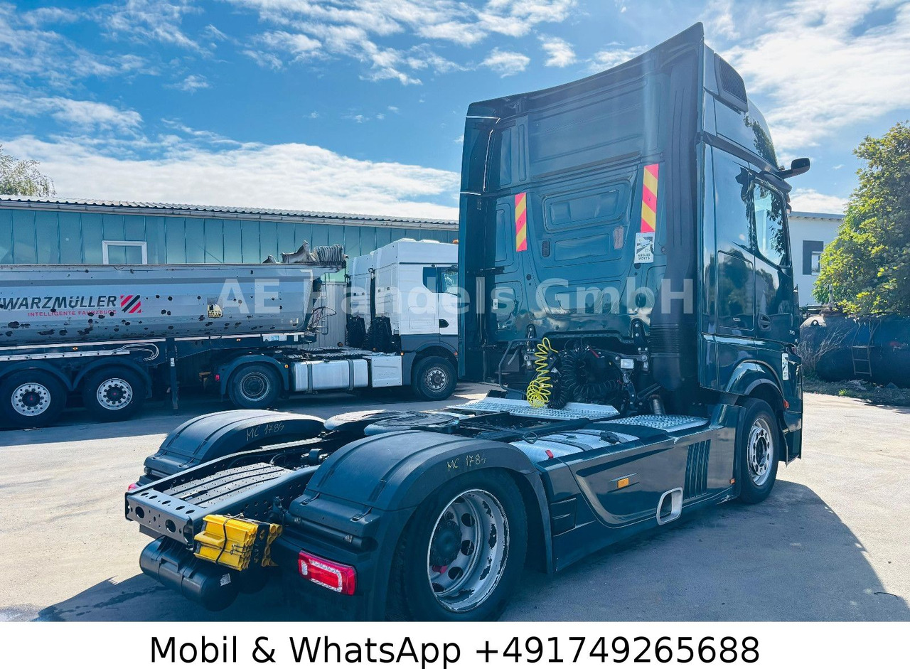 Mercedes-Benz Actros V 1843 L LL LowDeck *Retarder/ACC/2xTank - Tegljač: slika Mercedes-Benz Actros V 1843 L LL LowDeck *Retarder/ACC/2xTank - Tegljač Mercedes-Benz Actros V 1843 L LL LowDeck *Retarder/ACC/2xTank - Tegljač: slika Mercedes-Benz Actros V 1843 L LL LowDeck *Retarder/ACC/2xTank - Tegljač