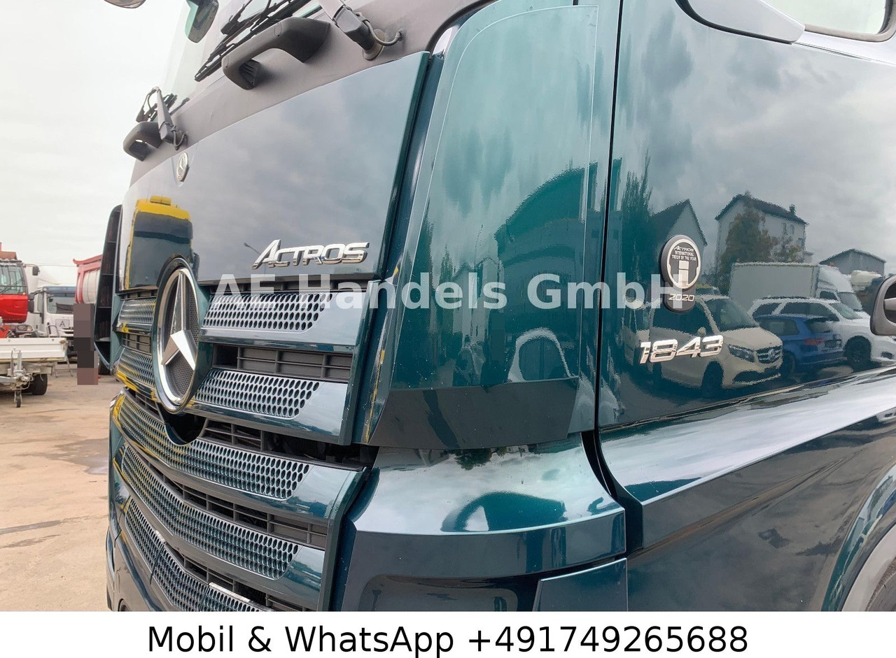 Tegljač Mercedes-Benz Actros V 1843 L LL LowDeck *Retarder/ACC/2xTank: slika Tegljač Mercedes-Benz Actros V 1843 L LL LowDeck *Retarder/ACC/2xTank Tegljač Mercedes-Benz Actros V 1843 L LL LowDeck *Retarder/ACC/2xTank: slika Tegljač Mercedes-Benz Actros V 1843 L LL LowDeck *Retarder/ACC/2xTank
