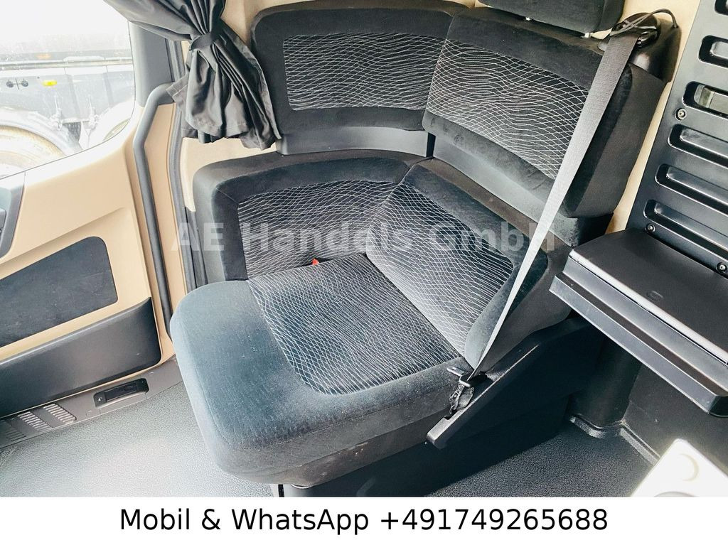 Tegljač Mercedes-Benz Actros V 1853 L BL*Retarder/Xenon/ACC/LDW/2xTank: slika Tegljač Mercedes-Benz Actros V 1853 L BL*Retarder/Xenon/ACC/LDW/2xTank