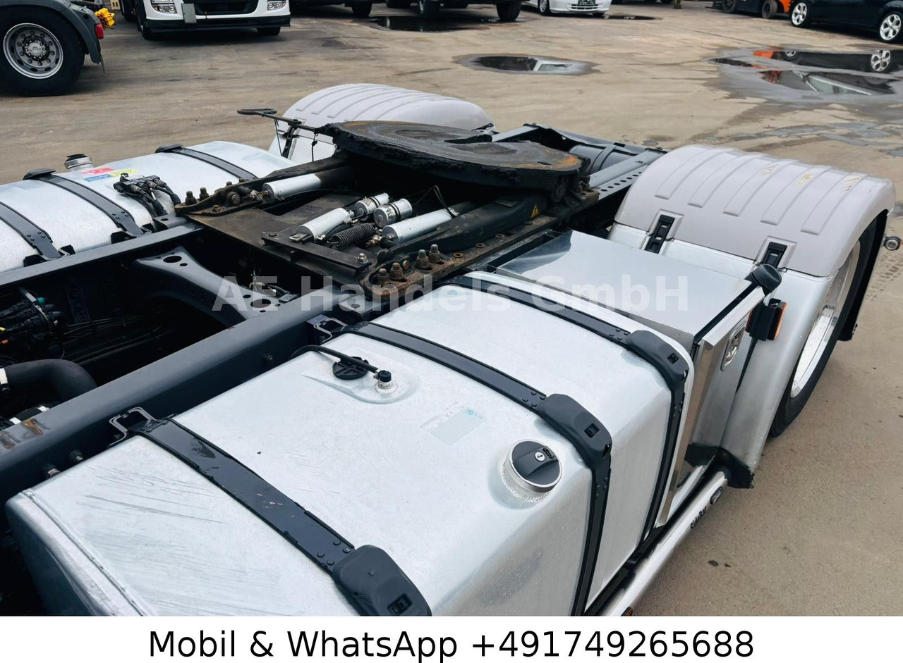 Tegljač Scania R520 V8 Topline LL Low *Retarder/Hubsattel/ACC: slika Tegljač Scania R520 V8 Topline LL Low *Retarder/Hubsattel/ACC Tegljač Scania R520 V8 Topline LL Low *Retarder/Hubsattel/ACC: slika Tegljač Scania R520 V8 Topline LL Low *Retarder/Hubsattel/ACC