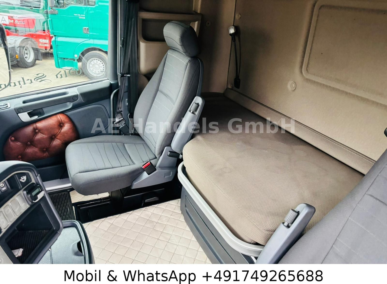 Tegljač Scania R520 V8 Topline LL Low *Retarder/Hubsattel/ACC: slika Tegljač Scania R520 V8 Topline LL Low *Retarder/Hubsattel/ACC Tegljač Scania R520 V8 Topline LL Low *Retarder/Hubsattel/ACC: slika Tegljač Scania R520 V8 Topline LL Low *Retarder/Hubsattel/ACC