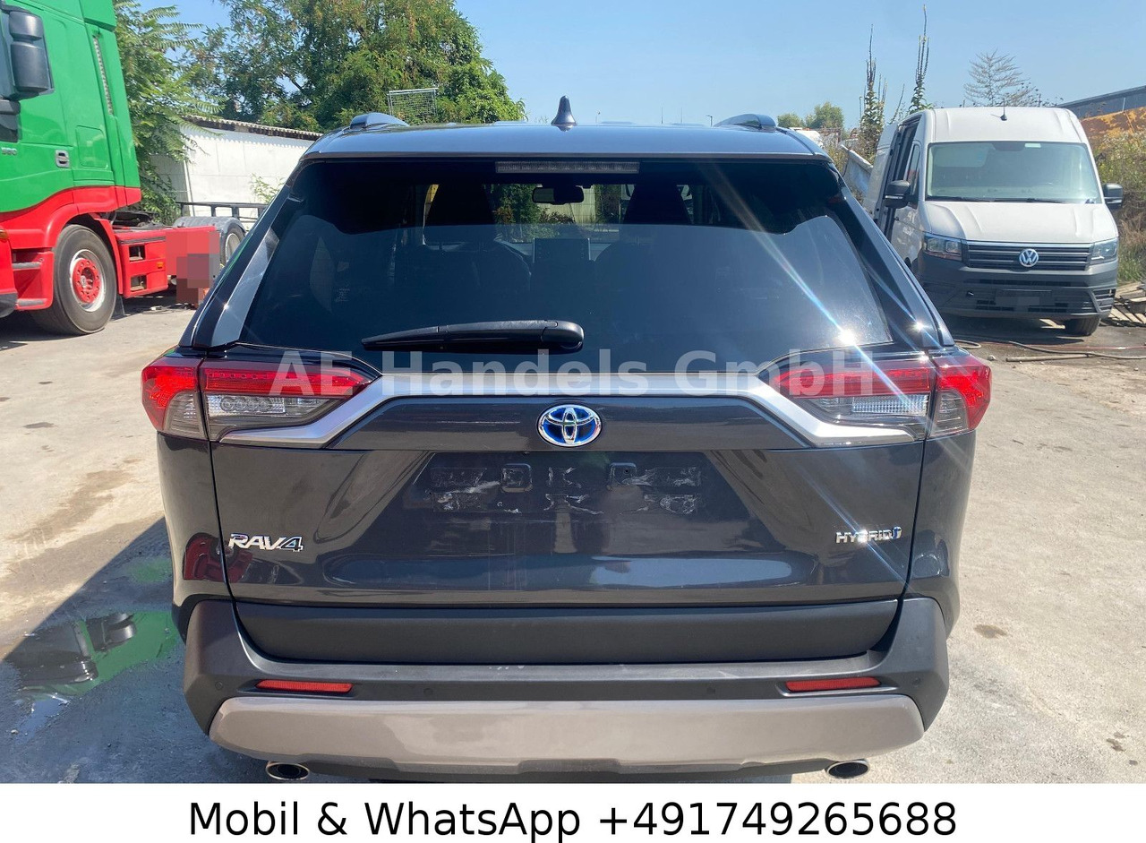 Toyota RAV4 Plug-in Hybrid 131KW 4x4 *ACC/Kamera/LDW - SUV: slika Toyota RAV4 Plug-in Hybrid 131KW 4x4 *ACC/Kamera/LDW - SUV Toyota RAV4 Plug-in Hybrid 131KW 4x4 *ACC/Kamera/LDW - SUV: slika Toyota RAV4 Plug-in Hybrid 131KW 4x4 *ACC/Kamera/LDW - SUV