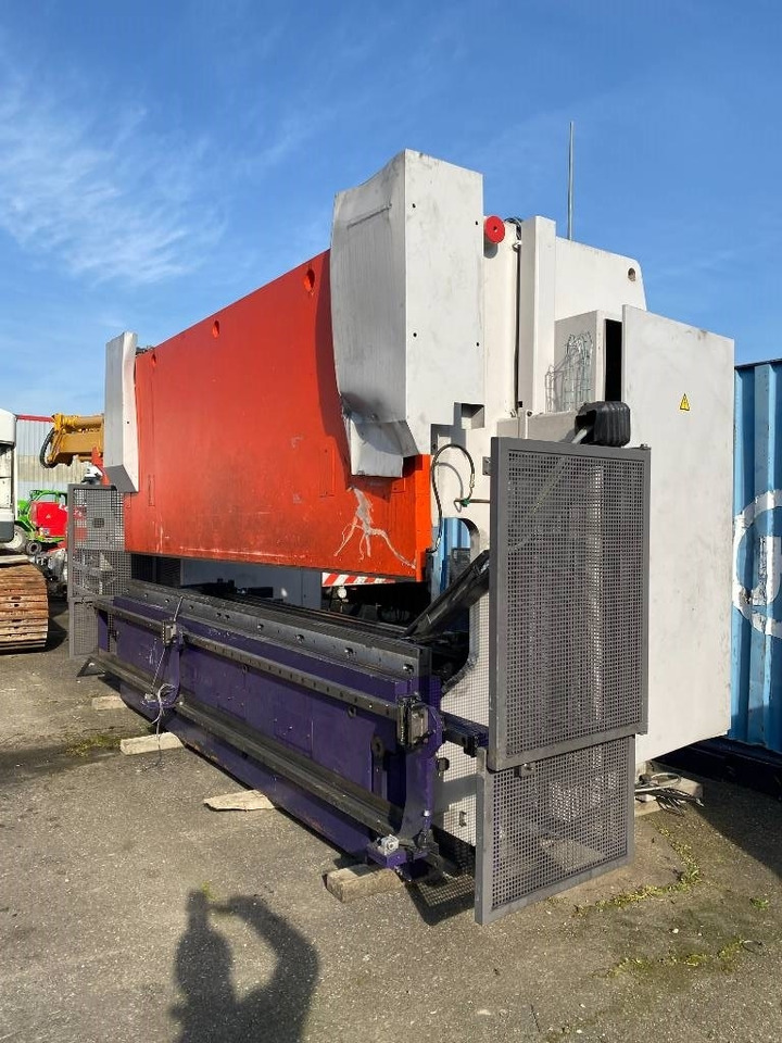 BEYELER Presse/Plieuse PR6 2000KNx4100MM endommagé - Stroj za obradu metala: slika BEYELER Presse/Plieuse PR6 2000KNx4100MM endommagé - Stroj za obradu metala BEYELER Presse/Plieuse PR6 2000KNx4100MM endommagé - Stroj za obradu metala: slika BEYELER Presse/Plieuse PR6 2000KNx4100MM endommagé - Stroj za obradu metala