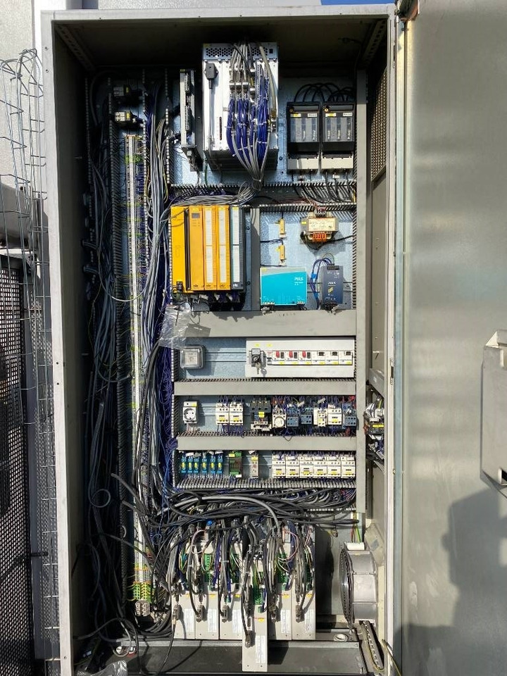 Apkant preša BEYELER Presse/Plieuse PR6 2000KNx4100MM endommagé: slika Apkant preša BEYELER Presse/Plieuse PR6 2000KNx4100MM endommagé Apkant preša BEYELER Presse/Plieuse PR6 2000KNx4100MM endommagé: slika Apkant preša BEYELER Presse/Plieuse PR6 2000KNx4100MM endommagé