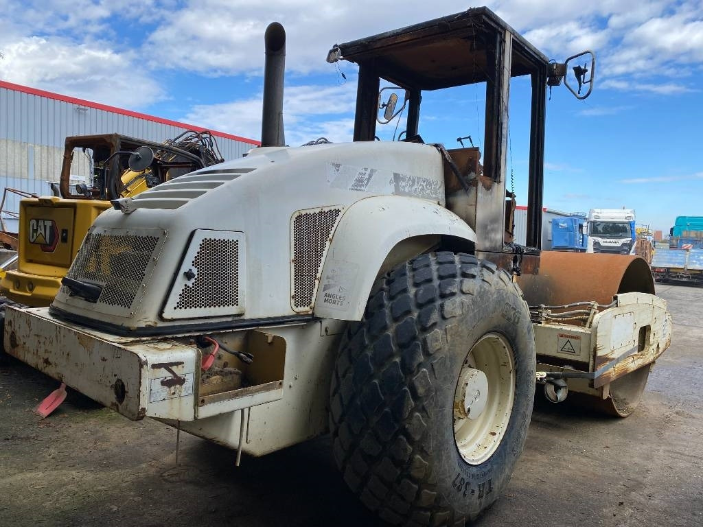 CAT CS-563E Origine Française /Certificat CE endommagé - Valjak: slika CAT CS-563E Origine Française /Certificat CE endommagé - Valjak CAT CS-563E Origine Française /Certificat CE endommagé - Valjak: slika CAT CS-563E Origine Française /Certificat CE endommagé - Valjak