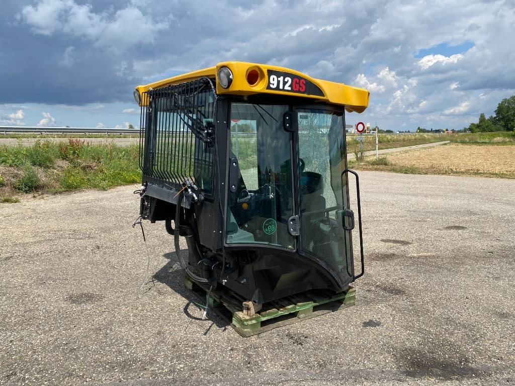 Hydrema Cabine pour tombereau Hydrema 912 GS endommagée - Kabina za Građevinski strojevi: slika Hydrema Cabine pour tombereau Hydrema 912 GS endommagée - Kabina za Građevinski strojevi Hydrema Cabine pour tombereau Hydrema 912 GS endommagée - Kabina za Građevinski strojevi: slika Hydrema Cabine pour tombereau Hydrema 912 GS endommagée - Kabina za Građevinski strojevi