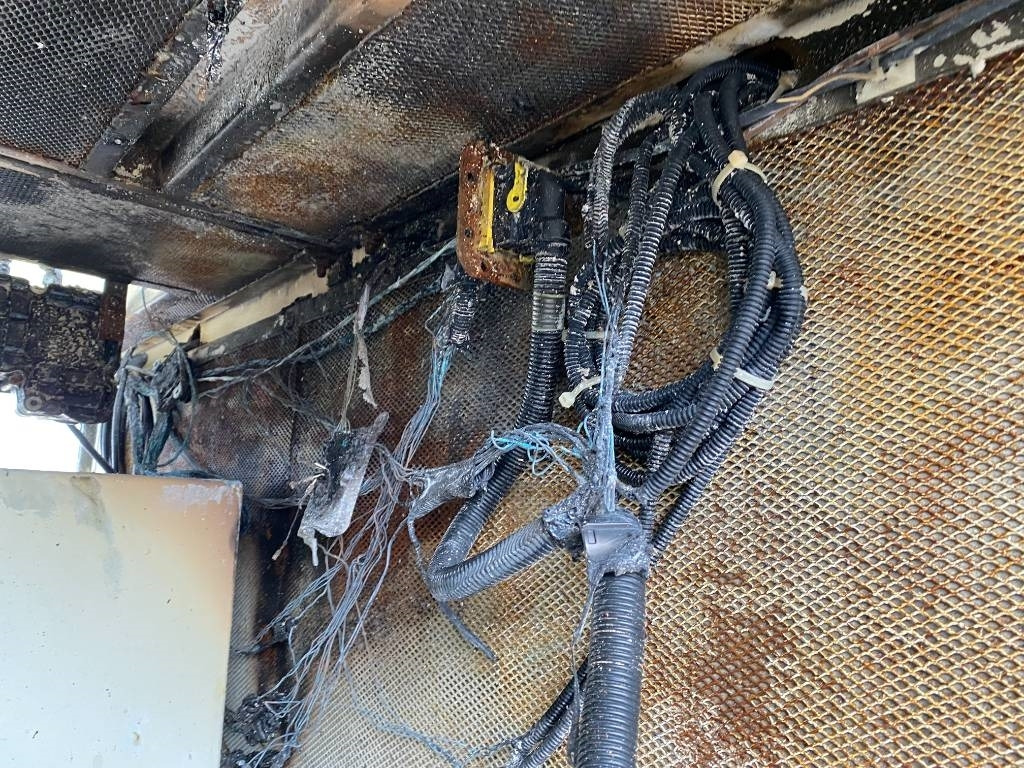 Kamper UNIVAC Aspirateur Mobile SC90DAV9AR-C: slika Kamper UNIVAC Aspirateur Mobile SC90DAV9AR-C Kamper UNIVAC Aspirateur Mobile SC90DAV9AR-C: slika Kamper UNIVAC Aspirateur Mobile SC90DAV9AR-C