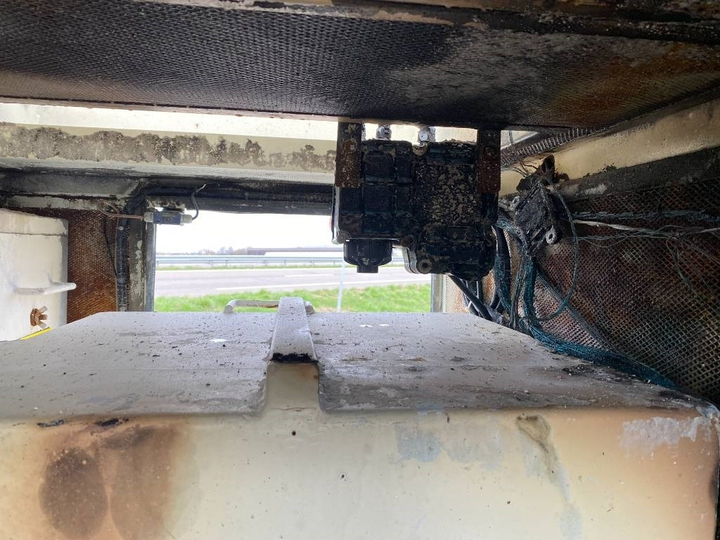 Kamper UNIVAC Aspirateur Mobile SC90DAV9AR-C: slika Kamper UNIVAC Aspirateur Mobile SC90DAV9AR-C Kamper UNIVAC Aspirateur Mobile SC90DAV9AR-C: slika Kamper UNIVAC Aspirateur Mobile SC90DAV9AR-C