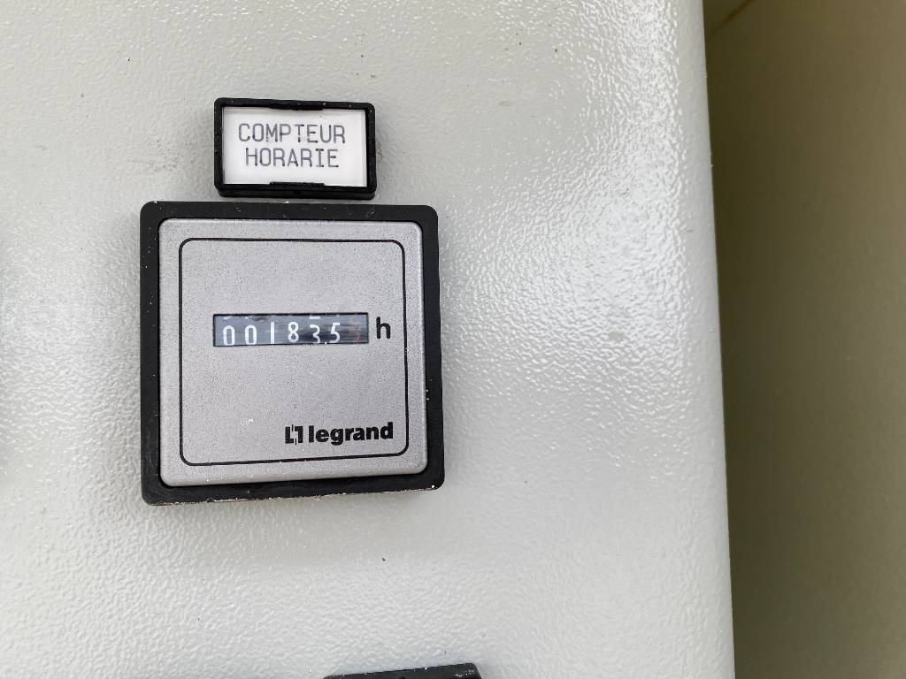 Kamper UNIVAC Aspirateur Mobile SC90DAV9AR-C: slika Kamper UNIVAC Aspirateur Mobile SC90DAV9AR-C Kamper UNIVAC Aspirateur Mobile SC90DAV9AR-C: slika Kamper UNIVAC Aspirateur Mobile SC90DAV9AR-C