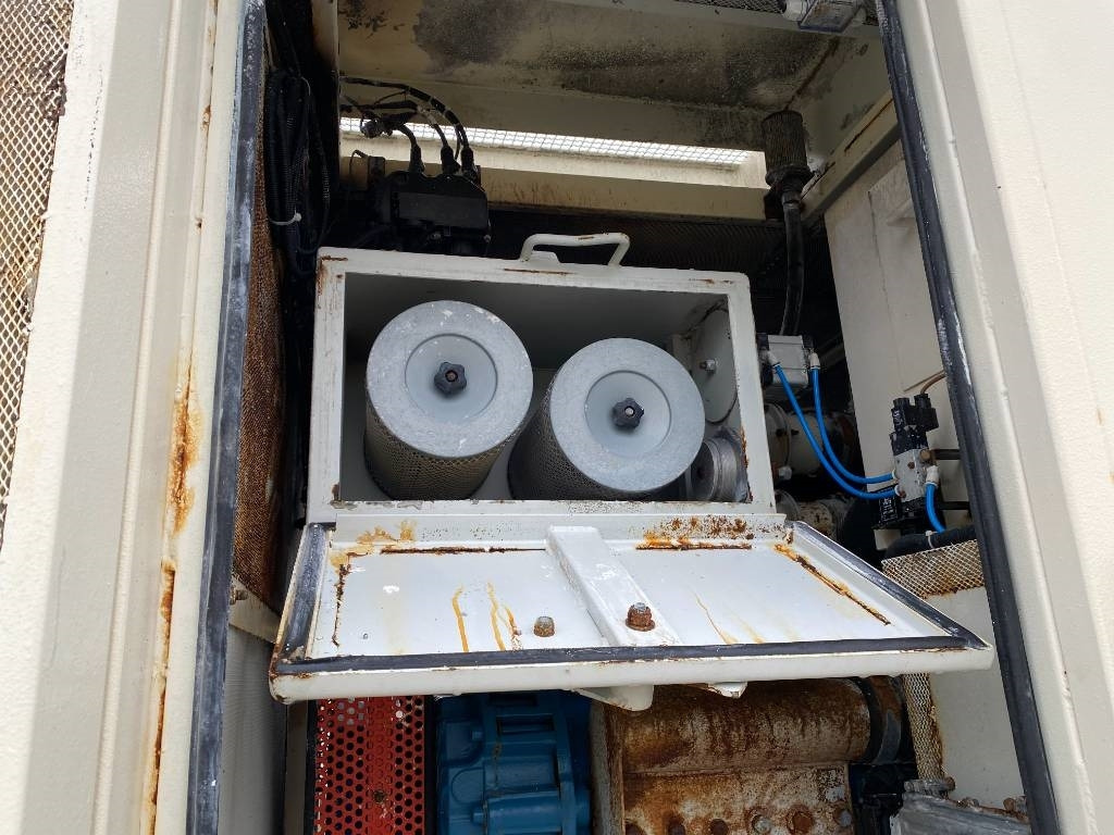 Kamper UNIVAC Aspirateur Mobile SC90DAV9AR-C: slika Kamper UNIVAC Aspirateur Mobile SC90DAV9AR-C Kamper UNIVAC Aspirateur Mobile SC90DAV9AR-C: slika Kamper UNIVAC Aspirateur Mobile SC90DAV9AR-C