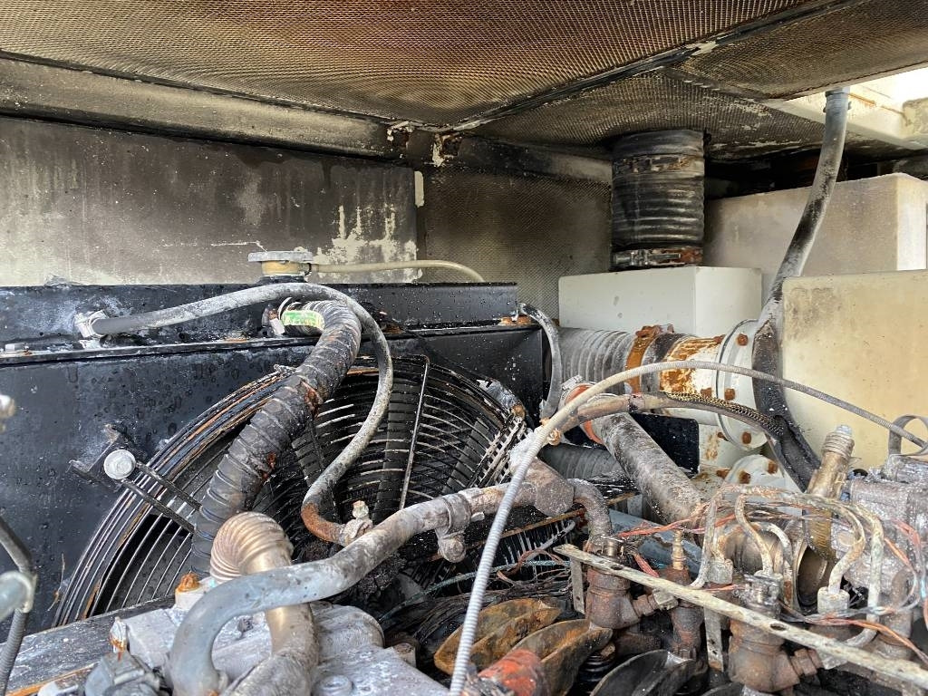 Kamper UNIVAC Aspirateur Mobile SC90DAV9AR-C: slika Kamper UNIVAC Aspirateur Mobile SC90DAV9AR-C Kamper UNIVAC Aspirateur Mobile SC90DAV9AR-C: slika Kamper UNIVAC Aspirateur Mobile SC90DAV9AR-C