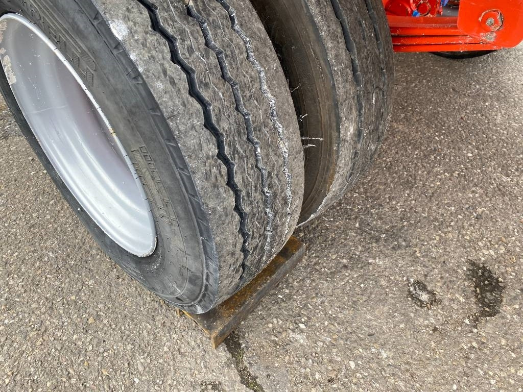 Kamper UNIVAC Aspirateur Mobile SC90DAV9AR-C: slika Kamper UNIVAC Aspirateur Mobile SC90DAV9AR-C Kamper UNIVAC Aspirateur Mobile SC90DAV9AR-C: slika Kamper UNIVAC Aspirateur Mobile SC90DAV9AR-C