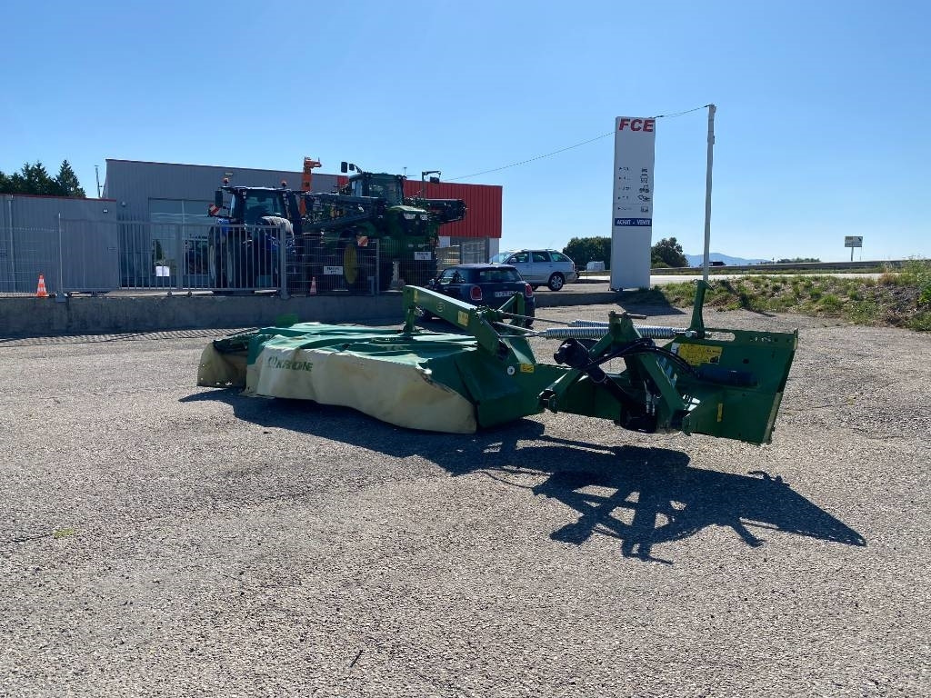 Krone EASY CUT R360 endommagé - Kosilica: slika Krone EASY CUT R360 endommagé - Kosilica Krone EASY CUT R360 endommagé - Kosilica: slika Krone EASY CUT R360 endommagé - Kosilica
