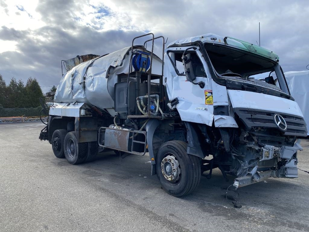 Mercedes-Benz ACTROS Mp2 2536/6x2 BVM -ACMAR CRAON Z12341 - Kamion cisterna: slika Mercedes-Benz ACTROS Mp2 2536/6x2 BVM -ACMAR CRAON Z12341 - Kamion cisterna Mercedes-Benz ACTROS Mp2 2536/6x2 BVM -ACMAR CRAON Z12341 - Kamion cisterna: slika Mercedes-Benz ACTROS Mp2 2536/6x2 BVM -ACMAR CRAON Z12341 - Kamion cisterna