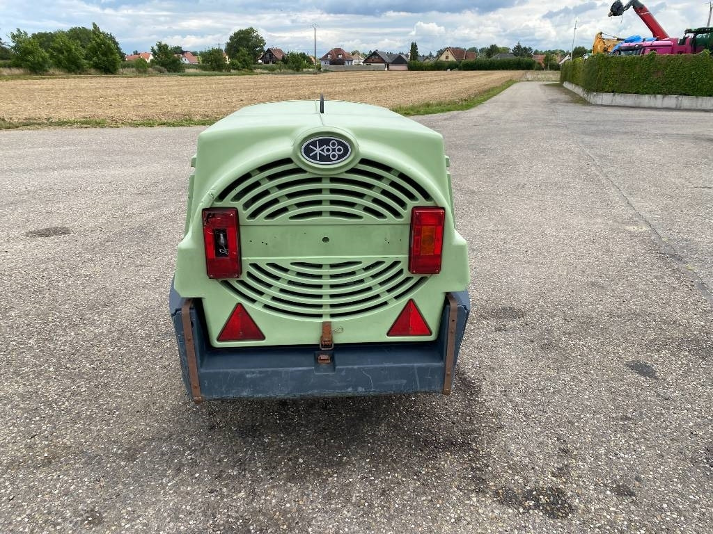 Sullair 38K-0002 Avec accessoires NON ACCIDENTE* - Zračni kompresor: slika Sullair 38K-0002 Avec accessoires NON ACCIDENTE* - Zračni kompresor Sullair 38K-0002 Avec accessoires NON ACCIDENTE* - Zračni kompresor: slika Sullair 38K-0002 Avec accessoires NON ACCIDENTE* - Zračni kompresor