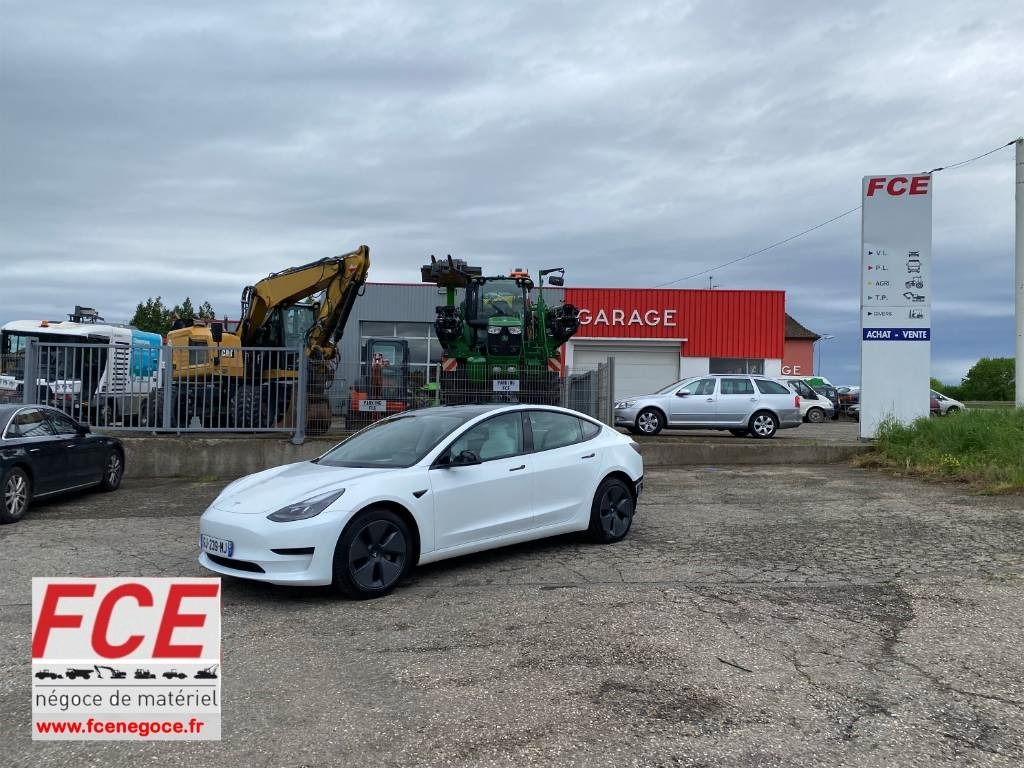 Tesla MODEL 3 5YJ3 - Rwd-Carte Grise Française endommagé - Automobil: slika Tesla MODEL 3 5YJ3 - Rwd-Carte Grise Française endommagé - Automobil Tesla MODEL 3 5YJ3 - Rwd-Carte Grise Française endommagé - Automobil: slika Tesla MODEL 3 5YJ3 - Rwd-Carte Grise Française endommagé - Automobil
