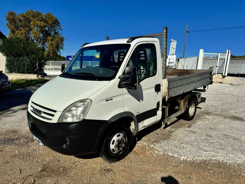 Iveco Daily 35C15 - Mali kamion kiper: slika Iveco Daily 35C15 - Mali kamion kiper Iveco Daily 35C15 - Mali kamion kiper: slika Iveco Daily 35C15 - Mali kamion kiper