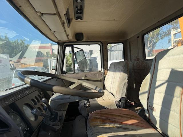 Iveco UNIC 175-24 BENNE GRUE - Kiper, Kamion s kranom: slika Iveco UNIC 175-24 BENNE GRUE - Kiper, Kamion s kranom Iveco UNIC 175-24 BENNE GRUE - Kiper, Kamion s kranom: slika Iveco UNIC 175-24 BENNE GRUE - Kiper, Kamion s kranom