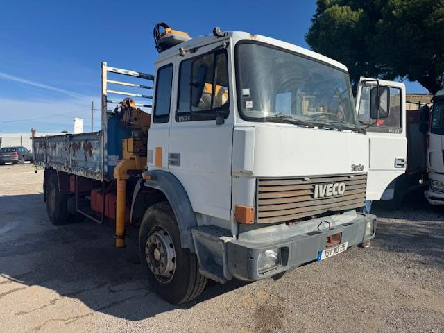 Iveco UNIC 175-24 BENNE GRUE - Kiper, Kamion s kranom: slika Iveco UNIC 175-24 BENNE GRUE - Kiper, Kamion s kranom Iveco UNIC 175-24 BENNE GRUE - Kiper, Kamion s kranom: slika Iveco UNIC 175-24 BENNE GRUE - Kiper, Kamion s kranom