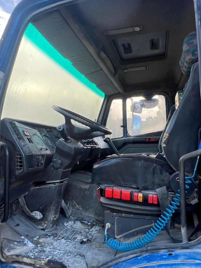 Mercedes 1835 - Beton pumpa: slika Mercedes 1835 - Beton pumpa Mercedes 1835 - Beton pumpa: slika Mercedes 1835 - Beton pumpa