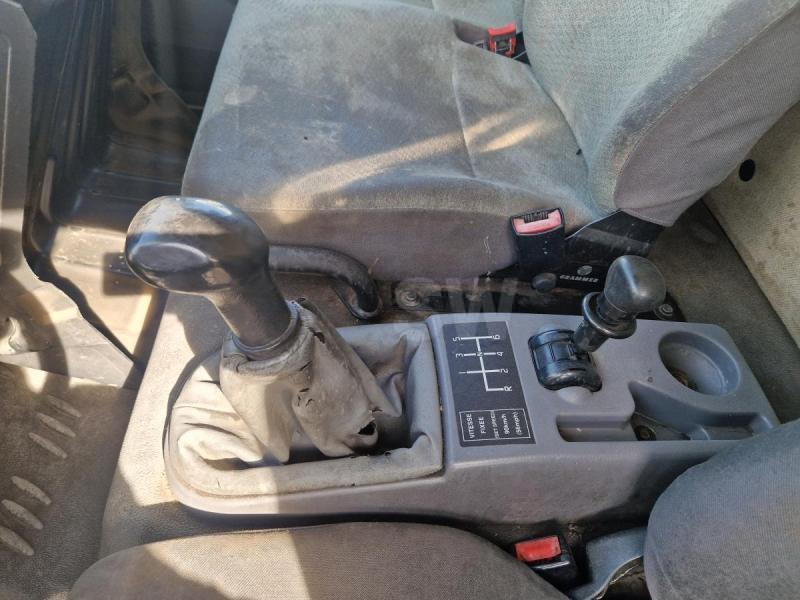 Kamion sandučar Renault Midlum 180 DCI: slika Kamion sandučar Renault Midlum 180 DCI