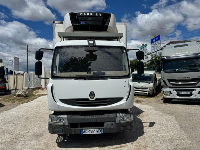 Renault Midlum 220 DXI - Kamion hladnjača: slika Renault Midlum 220 DXI - Kamion hladnjača Renault Midlum 220 DXI - Kamion hladnjača: slika Renault Midlum 220 DXI - Kamion hladnjača