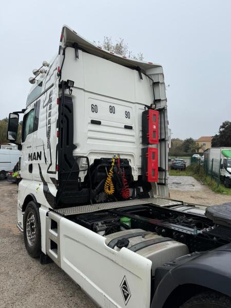 MAN TGX 18.480 - Tegljač: slika MAN TGX 18.480 - Tegljač MAN TGX 18.480 - Tegljač: slika MAN TGX 18.480 - Tegljač