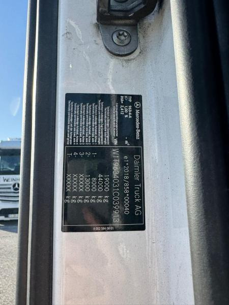 Tegljač Mercedes ACTROS 1851: slika Tegljač Mercedes ACTROS 1851