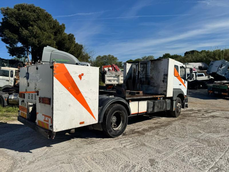 Mercedes Axor 1828 - Tegljač: slika Mercedes Axor 1828 - Tegljač Mercedes Axor 1828 - Tegljač: slika Mercedes Axor 1828 - Tegljač