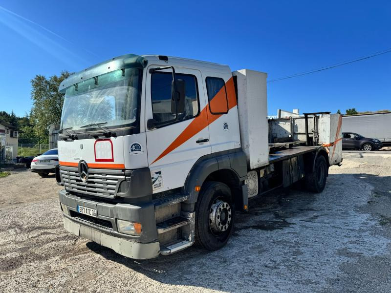 Mercedes Axor 1828 - Tegljač: slika Mercedes Axor 1828 - Tegljač Mercedes Axor 1828 - Tegljač: slika Mercedes Axor 1828 - Tegljač