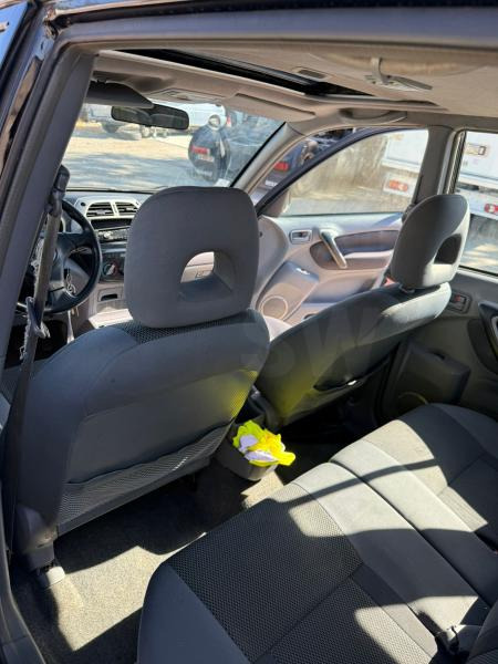 Toyota Rav 4 - Hatchback: slika Toyota Rav 4 - Hatchback Toyota Rav 4 - Hatchback: slika Toyota Rav 4 - Hatchback