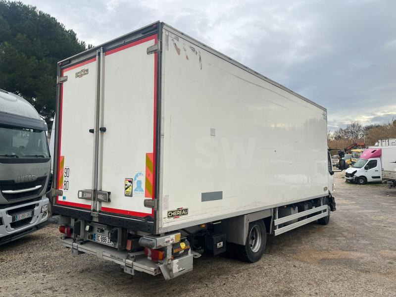 Volvo FL 260 - Kamion hladnjača: slika Volvo FL 260 - Kamion hladnjača Volvo FL 260 - Kamion hladnjača: slika Volvo FL 260 - Kamion hladnjača