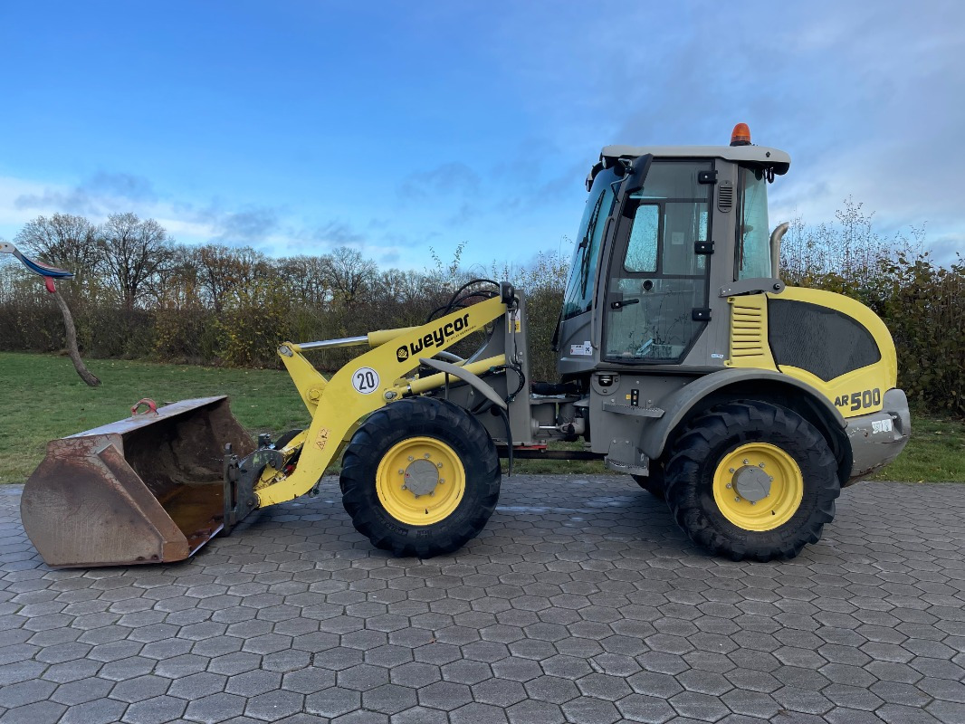 Atlas AR500 - Utovarivač na kotačima: slika Atlas AR500 - Utovarivač na kotačima Atlas AR500 - Utovarivač na kotačima: slika Atlas AR500 - Utovarivač na kotačima