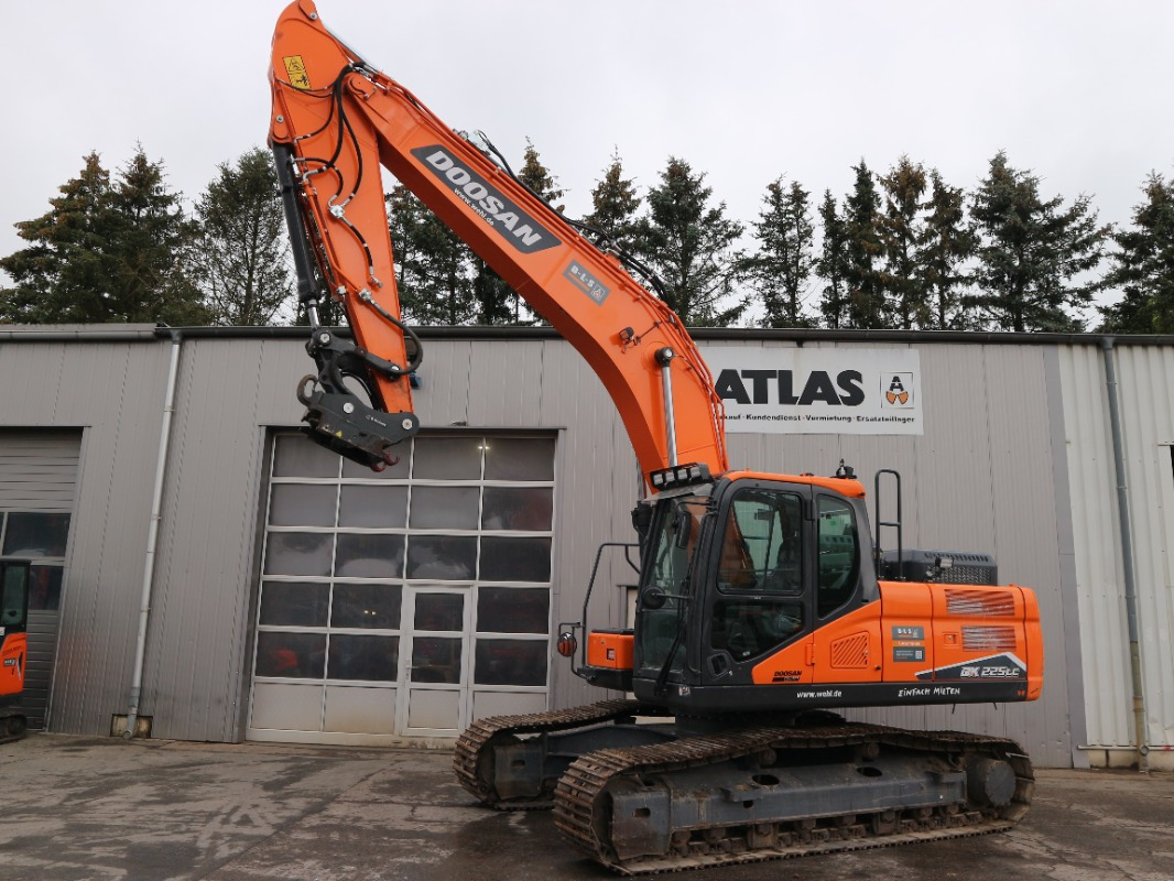 Doosan DX225LC-7 - Bager gusjeničar: slika Doosan DX225LC-7 - Bager gusjeničar Doosan DX225LC-7 - Bager gusjeničar: slika Doosan DX225LC-7 - Bager gusjeničar