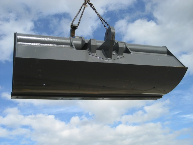 GRABENLÖFFEL 2200 MM, 910 - Korpa: slika GRABENLÖFFEL 2200 MM, 910 - Korpa GRABENLÖFFEL 2200 MM, 910 - Korpa: slika GRABENLÖFFEL 2200 MM, 910 - Korpa