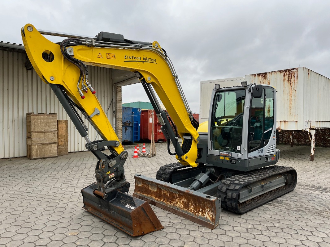 Neuson EZ80 - Bager: slika Neuson EZ80 - Bager Neuson EZ80 - Bager: slika Neuson EZ80 - Bager