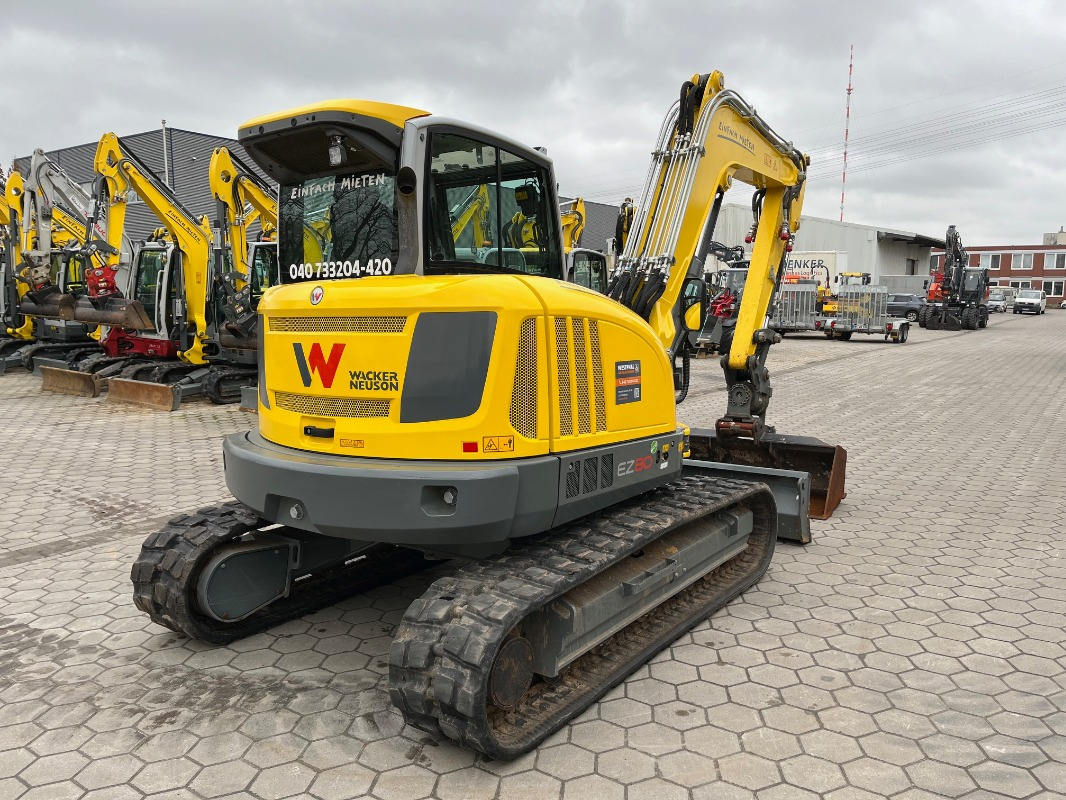 Neuson EZ80 - Bager: slika Neuson EZ80 - Bager Neuson EZ80 - Bager: slika Neuson EZ80 - Bager