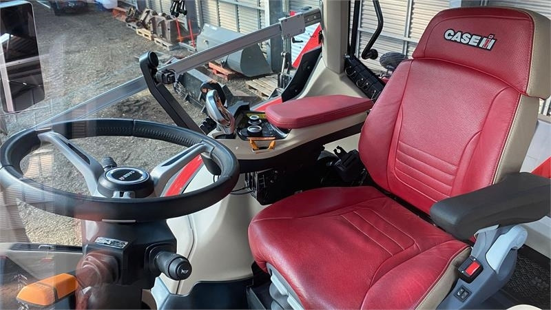 Case IH Puma 200 CVX AFS Connect - Traktor: slika Case IH Puma 200 CVX AFS Connect - Traktor Case IH Puma 200 CVX AFS Connect - Traktor: slika Case IH Puma 200 CVX AFS Connect - Traktor