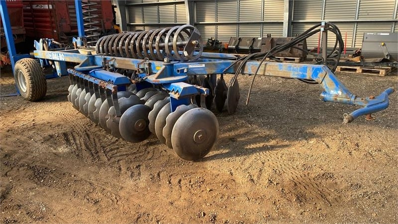 Dal-Bo AXR H discdrill 400 - Tanjurača: slika Dal-Bo AXR H discdrill 400 - Tanjurača Dal-Bo AXR H discdrill 400 - Tanjurača: slika Dal-Bo AXR H discdrill 400 - Tanjurača