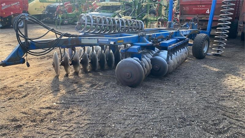 Dal-Bo AXR H discdrill 400 - Tanjurača: slika Dal-Bo AXR H discdrill 400 - Tanjurača Dal-Bo AXR H discdrill 400 - Tanjurača: slika Dal-Bo AXR H discdrill 400 - Tanjurača