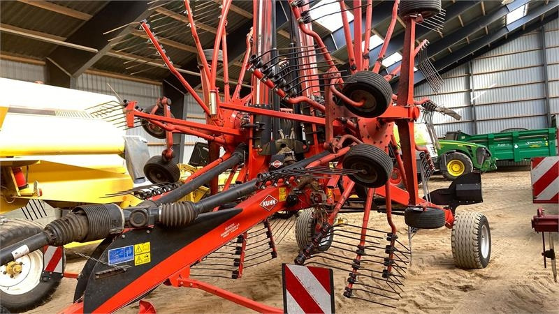 Kuhn GA 8731 - Prevrtač sijena/ Grabulje: slika Kuhn GA 8731 - Prevrtač sijena/ Grabulje Kuhn GA 8731 - Prevrtač sijena/ Grabulje: slika Kuhn GA 8731 - Prevrtač sijena/ Grabulje